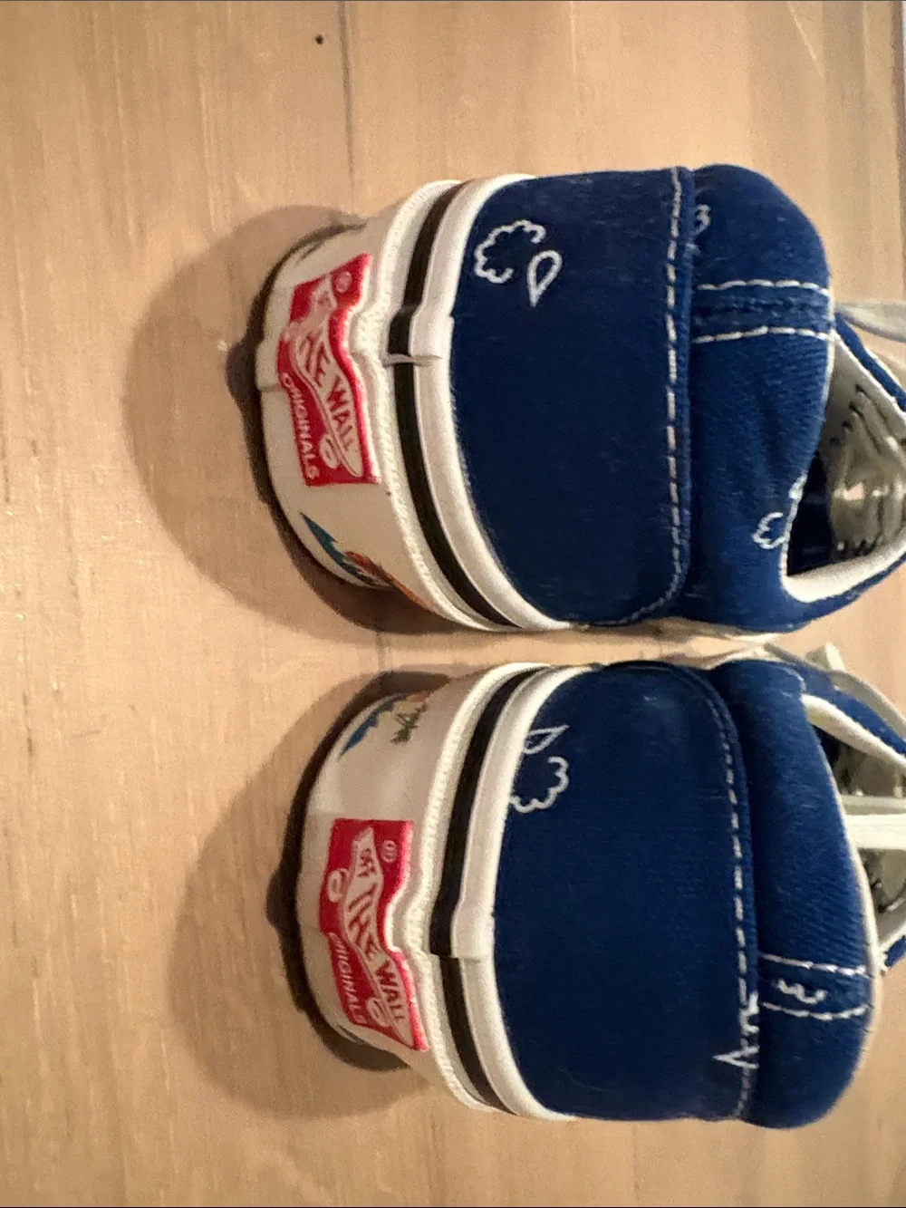 *RARE* Vans OG era blue paisley California